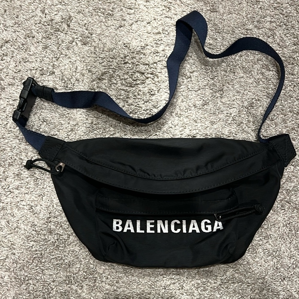 AUTHENTIC BALENCIAGA FANNY